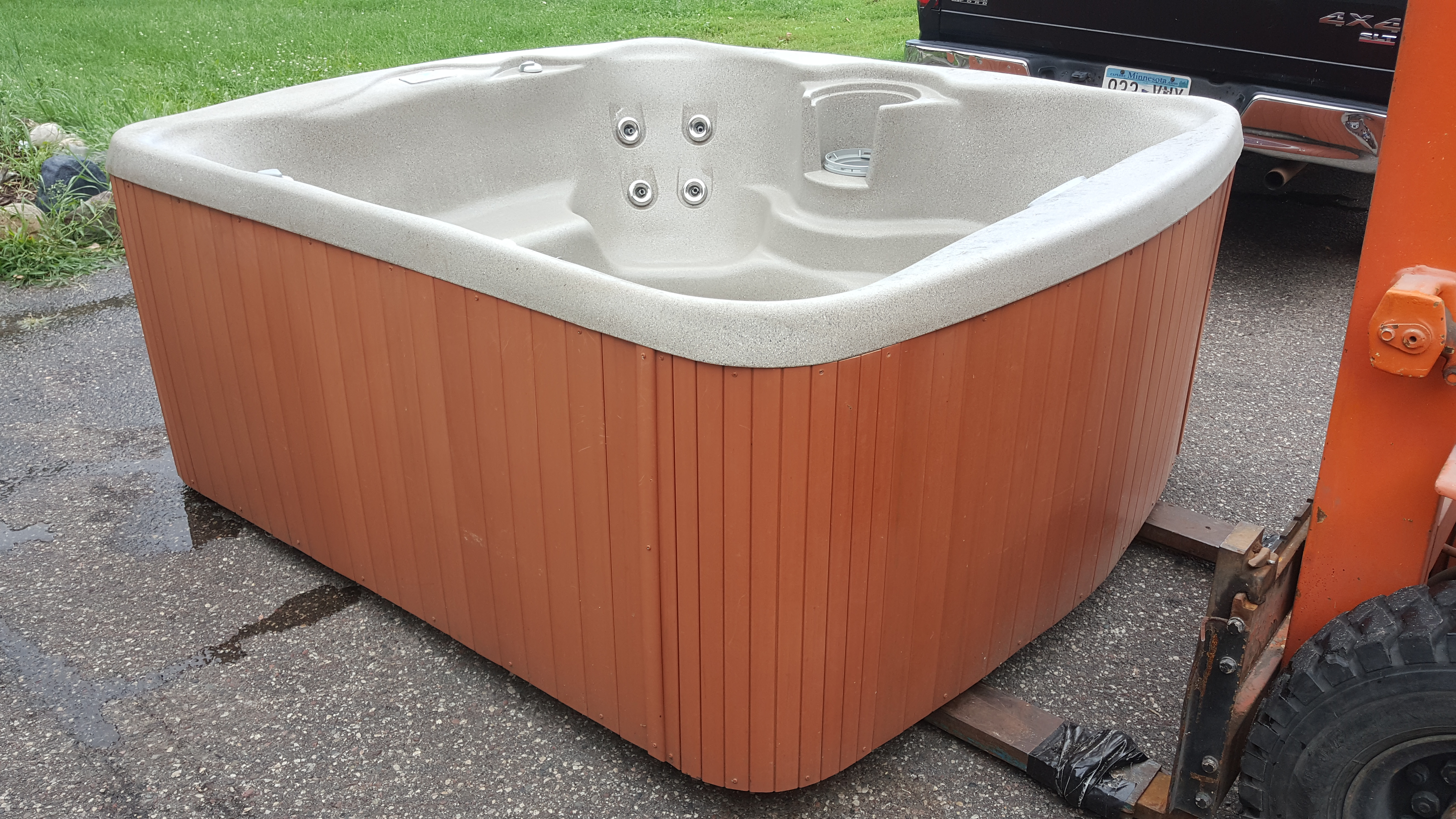 Hottubs/20170810_171022.jpg
